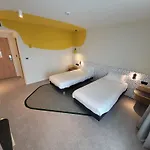 Akena Strasbourg - Otel 3*