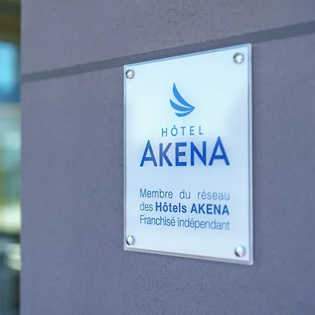 호텔 Akena Strasbourg - 3*